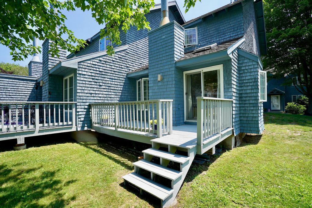 129 Portland Avenue 31, Old Orchard Beach, ME 04064 — exterior