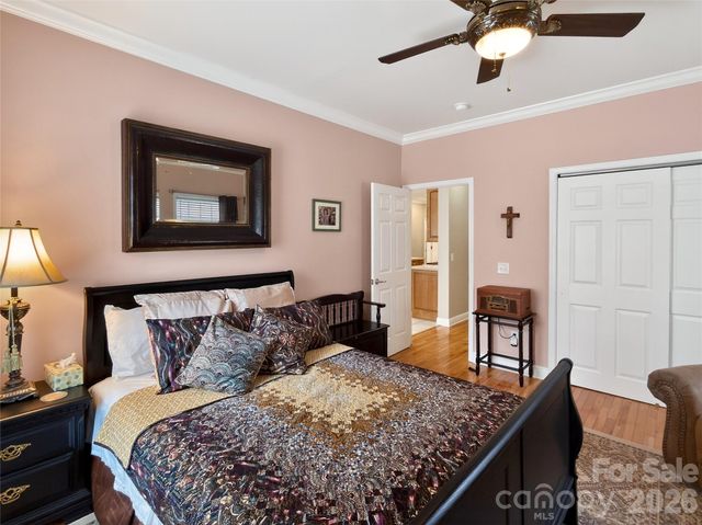 3275 Hanging Rock Road, Spruce Pine, NC 28777