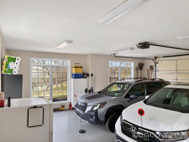 3275 Hanging Rock Road, Spruce Pine, NC 28777