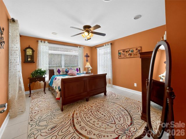 3275 Hanging Rock Road, Spruce Pine, NC 28777