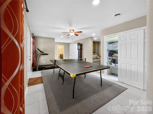 3275 Hanging Rock Road, Spruce Pine, NC 28777