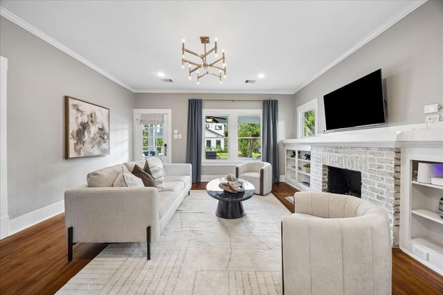 621 Wendel Street, Houston, TX 77009