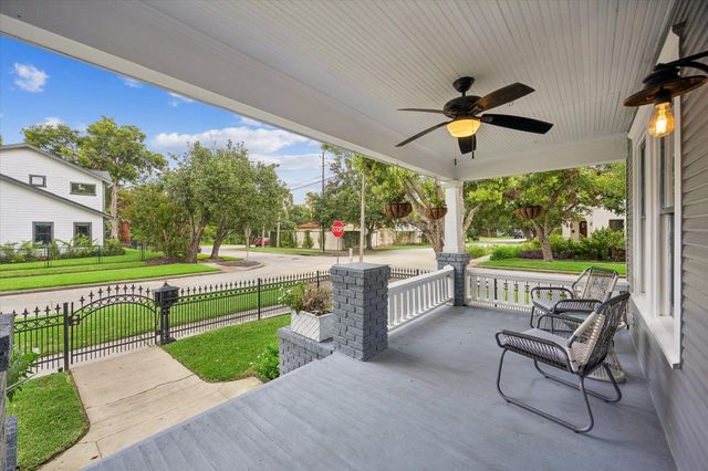 621 Wendel Street, Houston, TX 77009