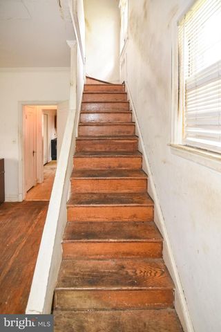 3309 PINKNEY RD, Baltimore, MD 21215