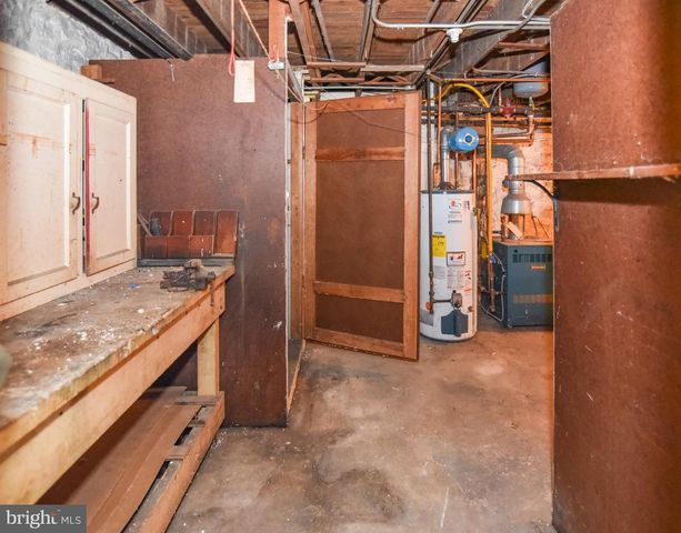 3309 PINKNEY RD, Baltimore, MD 21215
