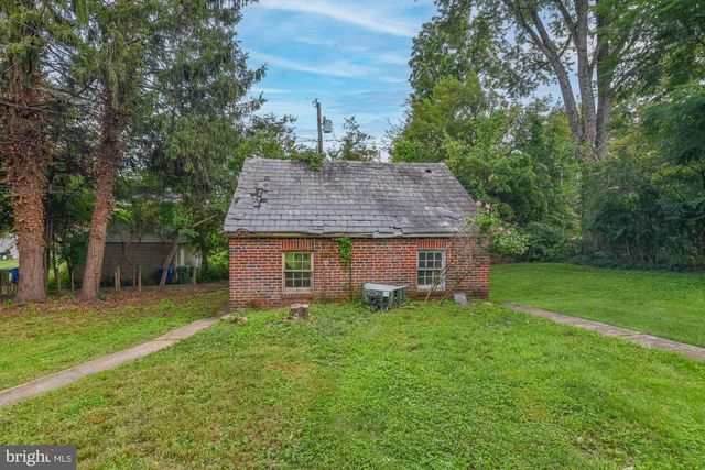 3309 PINKNEY RD, Baltimore, MD 21215