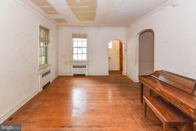 3309 PINKNEY RD, Baltimore, MD 21215