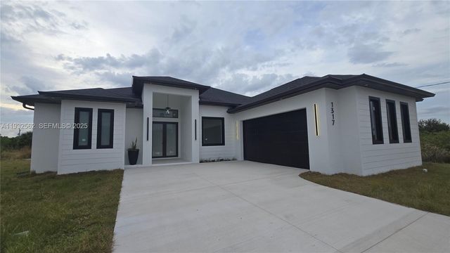 1317 HINES AVE, Other City - In The State Of Florida, FL 33972