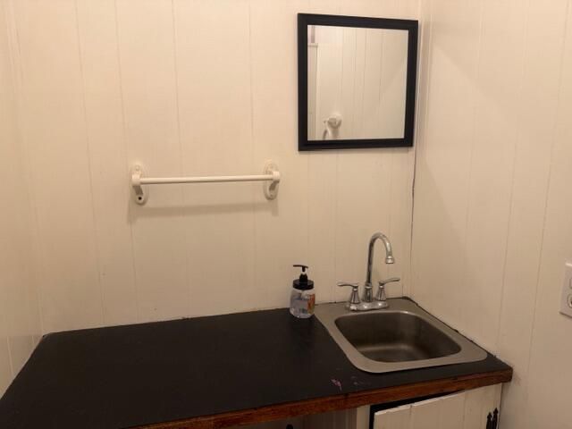 500 E 136th Street, Grant, MI 49327