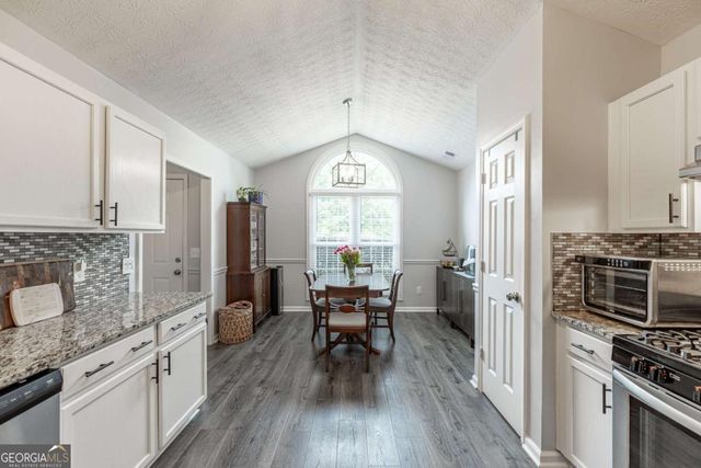 8860 Creekstone Place, Gainesville, GA 30506