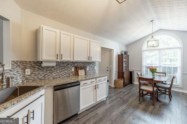 8860 Creekstone Place, Gainesville, GA 30506
