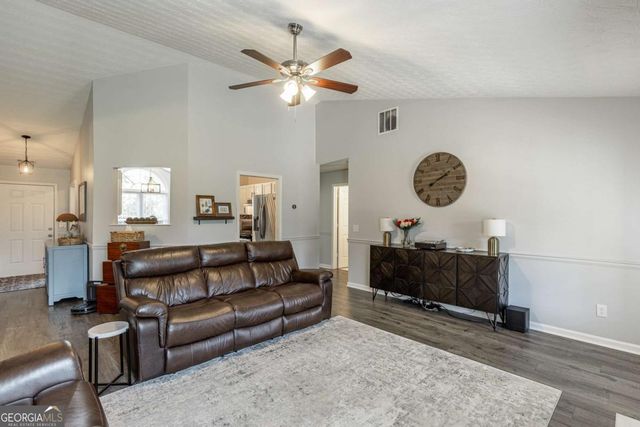 8860 Creekstone Place, Gainesville, GA 30506