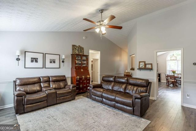 8860 Creekstone Place, Gainesville, GA 30506