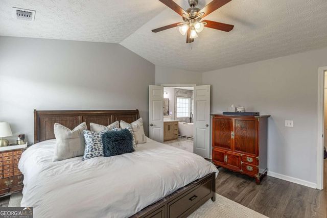 8860 Creekstone Place, Gainesville, GA 30506
