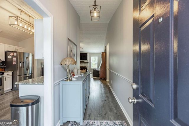 8860 Creekstone Place, Gainesville, GA 30506