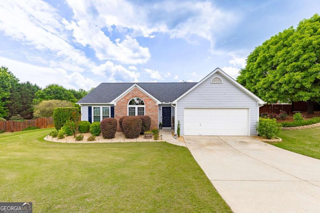 8860 Creekstone Place, Gainesville, GA 30506