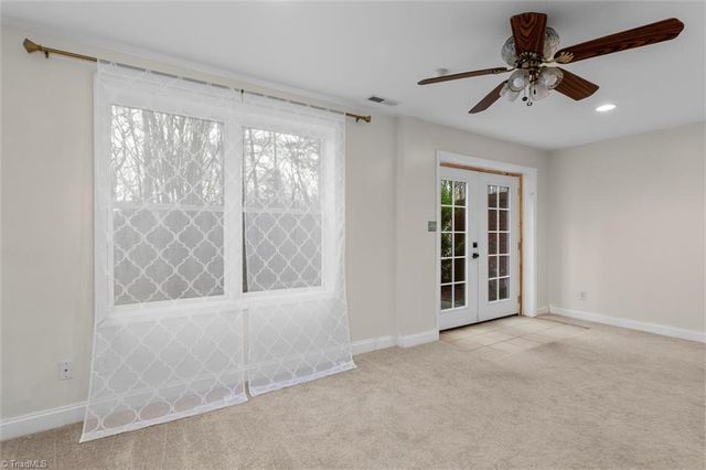 1096 Corner Road, Pinnacle, NC 27043