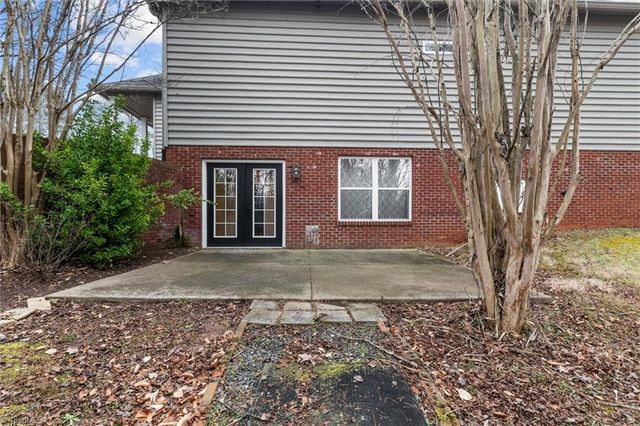 1096 Corner Road, Pinnacle, NC 27043