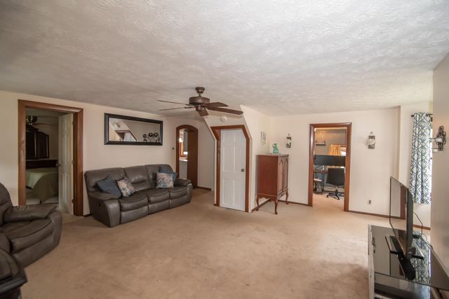 3 maple Street, Pembroke, NH 03275