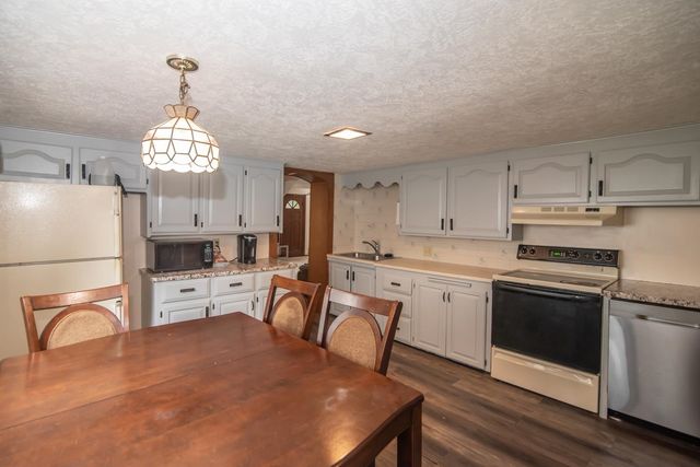 3 maple Street, Pembroke, NH 03275
