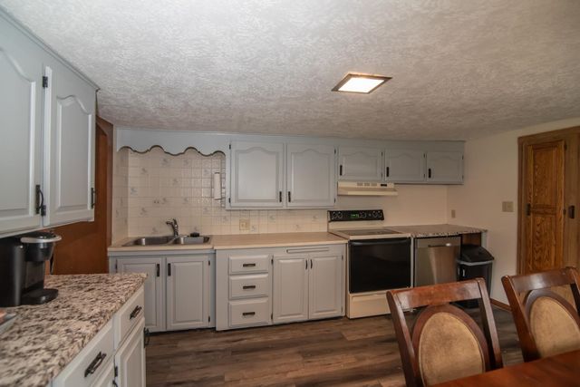 3 maple Street, Pembroke, NH 03275