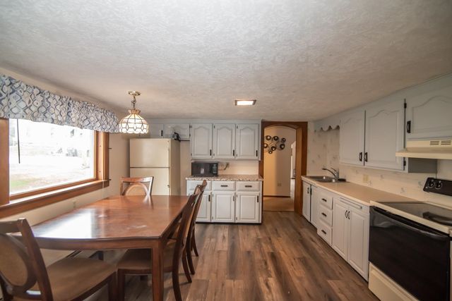 3 maple Street, Pembroke, NH 03275