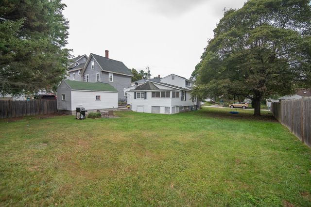 3 maple Street, Pembroke, NH 03275