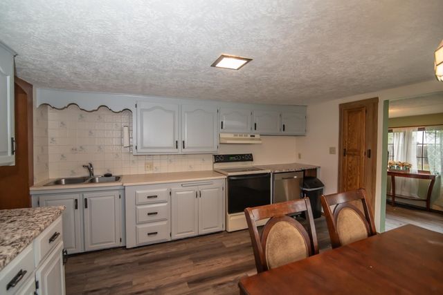 3 maple Street, Pembroke, NH 03275