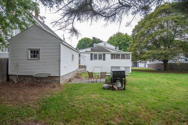 3 maple Street, Pembroke, NH 03275