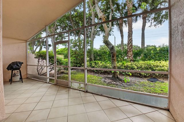 5304 Wycombe Avenue, Boynton Beach, FL 33437