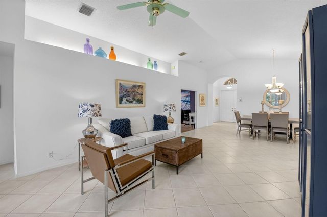 5304 Wycombe Avenue, Boynton Beach, FL 33437