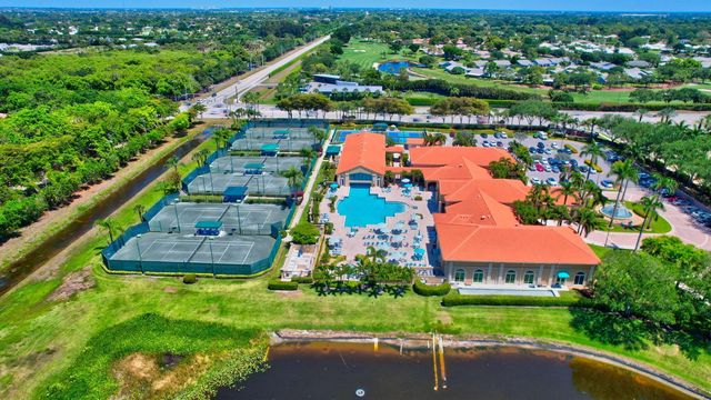 5304 Wycombe Avenue, Boynton Beach, FL 33437