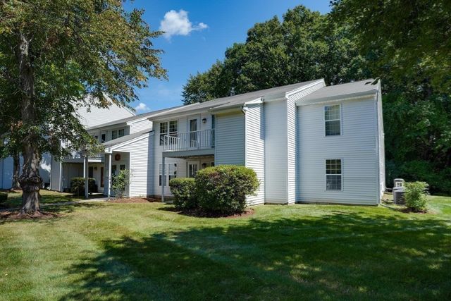 20 Walden Drive 15, Natick, MA 01760