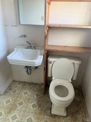 505 Reynolds Dr, Petaluma, CA 94954