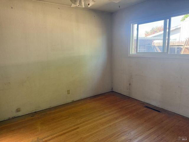 505 Reynolds Dr, Petaluma, CA 94954