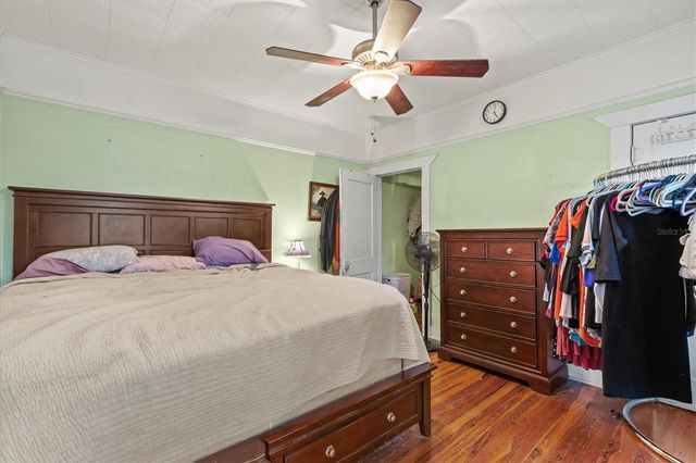 2121 7TH AVENUE W, Bradenton, FL 34205