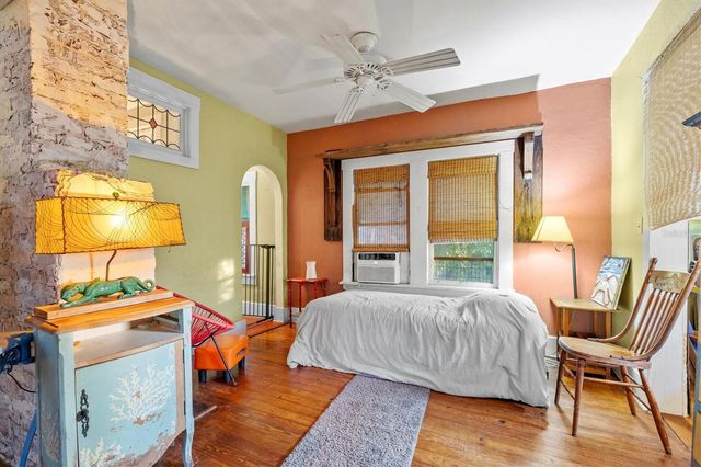 2121 7TH AVENUE W, Bradenton, FL 34205