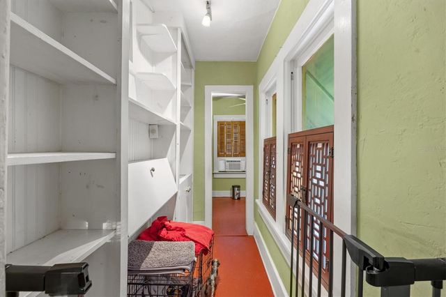 2121 7TH AVENUE W, Bradenton, FL 34205