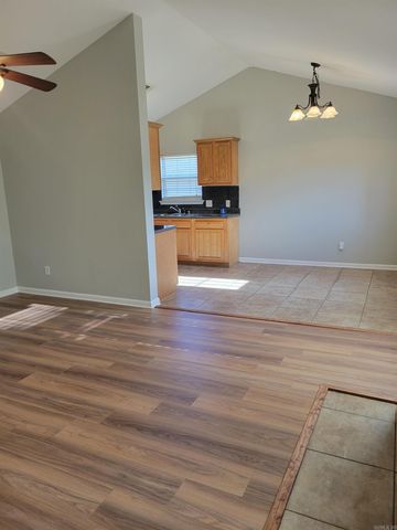 303 W Valentine Road, Jacksonville, AR 72076