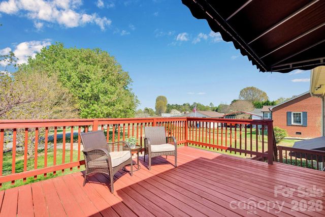 1411 E Maiden Road, Maiden, NC 28650