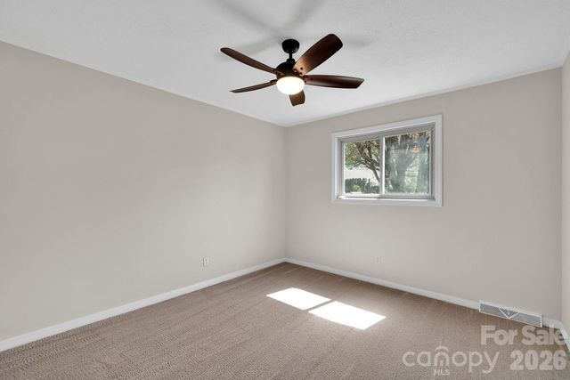 1411 E Maiden Road, Maiden, NC 28650