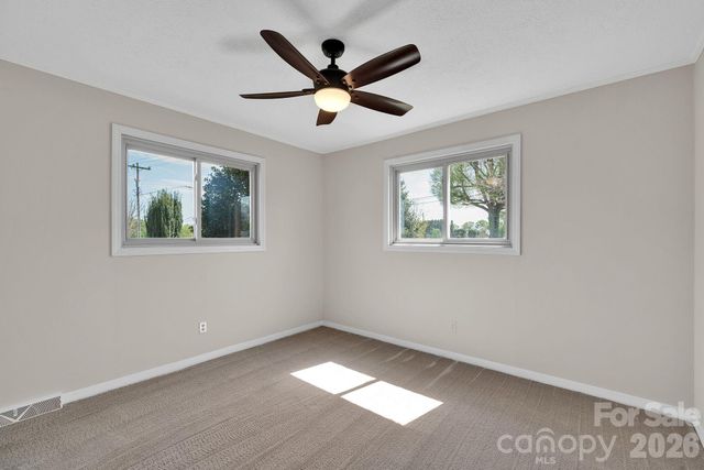 1411 E Maiden Road, Maiden, NC 28650