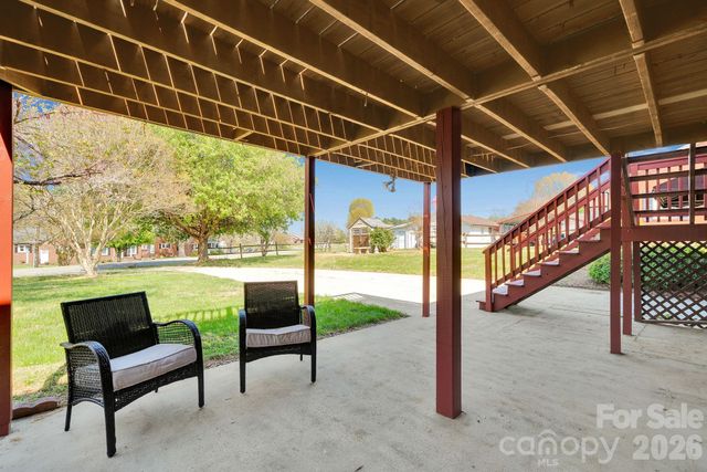 1411 E Maiden Road, Maiden, NC 28650