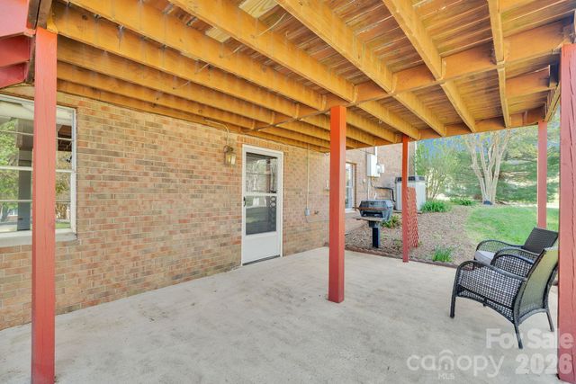 1411 E Maiden Road, Maiden, NC 28650