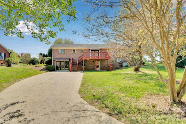 1411 E Maiden Road, Maiden, NC 28650