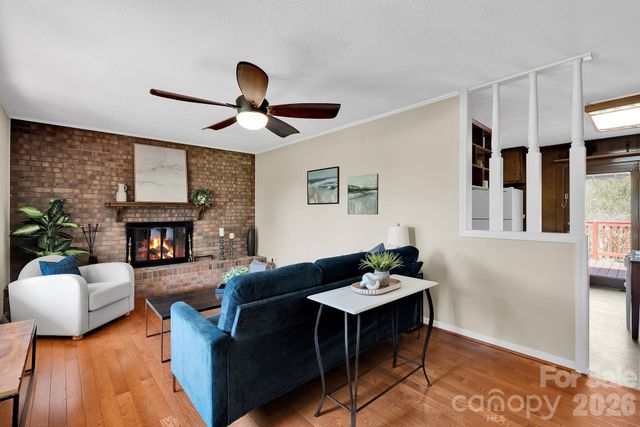 1411 E Maiden Road, Maiden, NC 28650