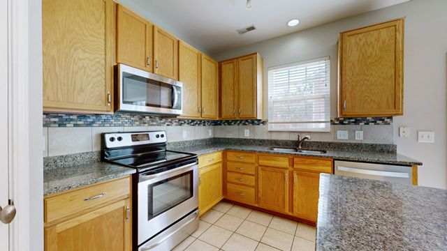 1209 Limerick Ln, Franklin, TN 37067
