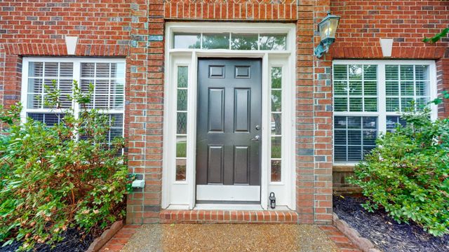 1209 Limerick Ln, Franklin, TN 37067
