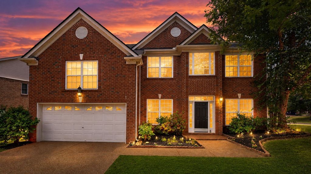 1209 Limerick Ln, Franklin, TN 37067