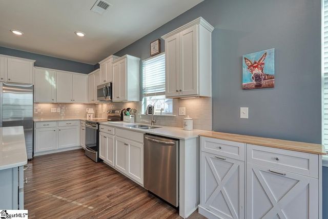 542 New Cut Meadows Road, Inman, SC 29349